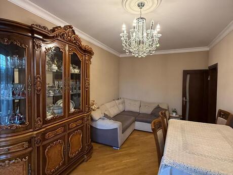 Объявление №6169891 - Баку, м. Иншаатчылар, 4-комн., 110 м², 2/9 этаж