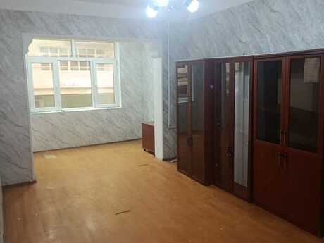 Elan №6169919 - Bakı, Qara Qarayev m., 3 otaqlı, 75 m², 2/9 mərtəbə