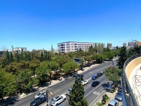 Elan №6169954 - Bakı, Gənclik m., 10 otaqlı, 394 m²