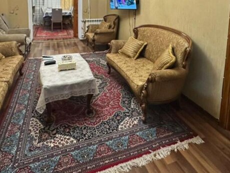 Elan №6169996 - Bakı, Əhmədli m., 5 otaqlı, 120 m², 1/5 mərtəbə
