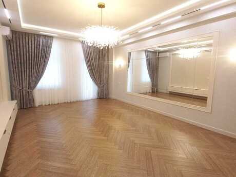 Renessans Palace kompleksində 4 otaqlı yeni tikili mənzil satılır, 185 m², 750 000 AZN, şəkil 3 / 12