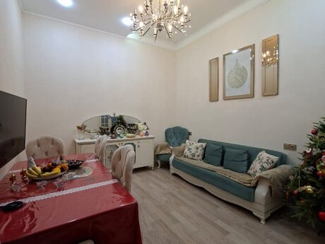 Elan №6170383 - Bakı, Nizami m., 4 otaqlı, 85 m², 2/2 mərtəbə