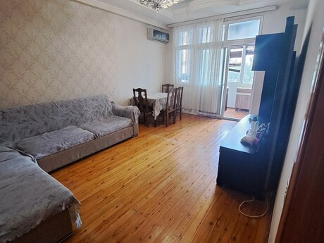Объявление №6170587 - Баку, м. Иншаатчылар, 2-комн., 60 м², 2/17 этаж