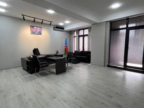 Elan №6170646 - Bakı, Şah İsmayıl Xətai m., 4 otaqlı, 185 m²