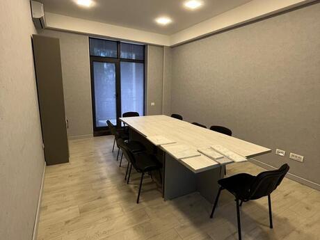 4 otaqlı ofis - Şah İsmayıl Xətai m. - 185 m²