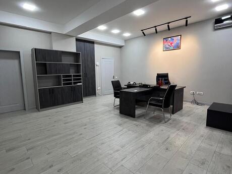 4 otaqlı ofis - Şah İsmayıl Xətai m. - 185 m²