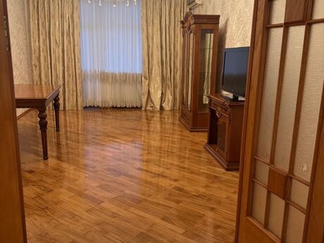 Объявление №6170772 - Баку, м. Элмляр Академиясы, 3-комн., 140 м², 8/16 этаж