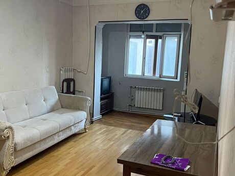 Elan №6170788 - Bakı, 8-ci mikrorayon q., 2 otaqlı, 40 m², 4/9 mərtəbə