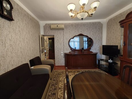 2-room apartment, 60 m², Bakıxanov: 137 000 ₼ 3