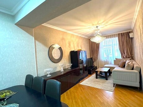 Elan №6171052 - Bakı, İnşaatçılar m., 2 otaqlı, 86 m², 18/19 mərtəbə