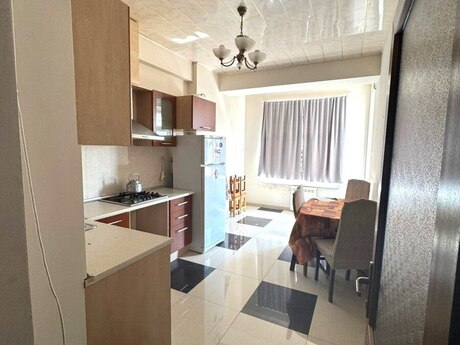Elan №6171158 - Bakı, Əhmədli m., 2 otaqlı, 85 m², 2/17 mərtəbə
