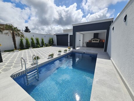 4 otaqlı həyət evi, 172 m², Şüvəlan: 305 000 ₼ 5