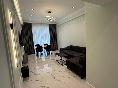 2 otaqlı yeni tikili - Elmlər Akademiyası m. - 80 m²
