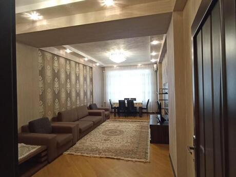 Объявление №6171675 - Баку, м. Шах Исмаил Хатаи, 2-комн., 100 м², 8/14 этаж