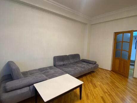 Memar Əcəmidə 2 otaqlı yeni tikili mənzil kirayə verilir, 90 m², 750 AZN/ay, şəkil 5 / 12