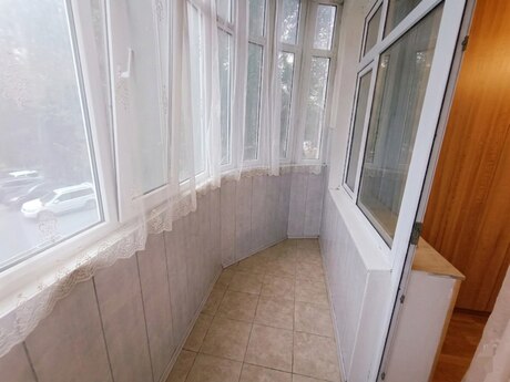 3-комн. новостройка - пос. 8-й мкр - 90 м²