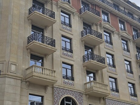 4-комнатная квартира, 152 м², Ağ şəhər: 622 000 ₼ 4