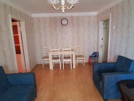 Elmlər Akademiyası m.