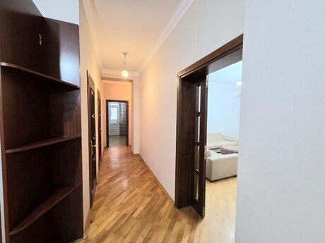 Аренда: 3-комнатная квартира, 150 м², Nəriman Nərimanov: 900 ₼/мес 4