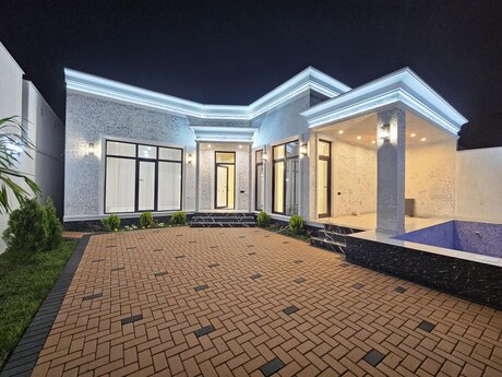 4 otaqlı həyət evi/bağ evi - Şüvəlan q. - 140 m²