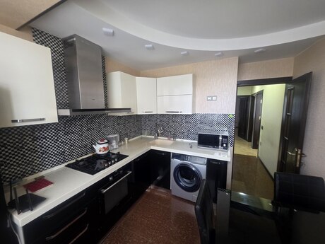Elan №6172049 - Bakı, Xalqlar Dostluğu m., 3 otaqlı, 90 m², 7/9 mərtəbə