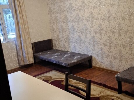3 otaqlı köhnə tikili - Memar Əcəmi m. - 80 m²