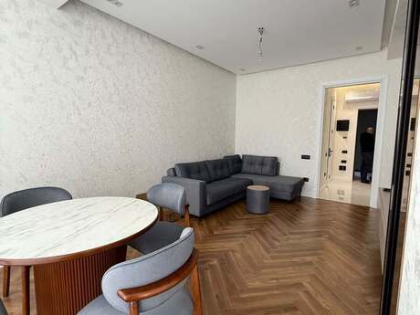 Elan №6172100 - Bakı, Koroğlu m., 2 otaqlı, 64 m², 13/17 mərtəbə