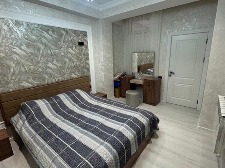 3-комн. новостройка - Хатаинский р. - 105 м²