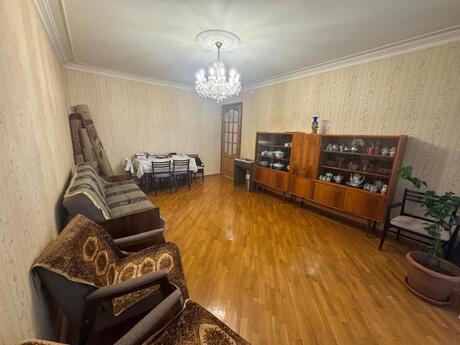 Объявление №6172395 - Баку, м. 8 ноября, 4-комн., 130 м², 8/9 этаж
