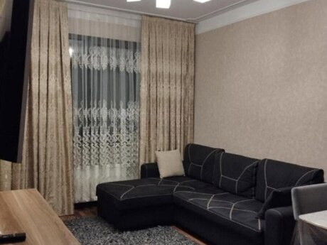 Elan №6172527 - Bakı, Memar Əcəmi m., 2 otaqlı, 65 m², 4/5 mərtəbə