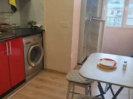 Объявление №6172638 - Баку, м. 28 мая, 2-комн., 50 м², 5/5 этаж