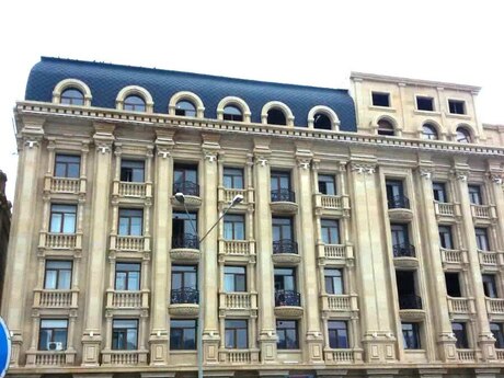 Elan №6172915 - Bakı, Bayıl q., 5 otaqlı, 230 m², 5/6 mərtəbə