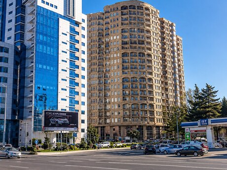 Объявление №6172964 - Баку, пос. Ясамал, 2-комн., 90 м², 3/21 этаж