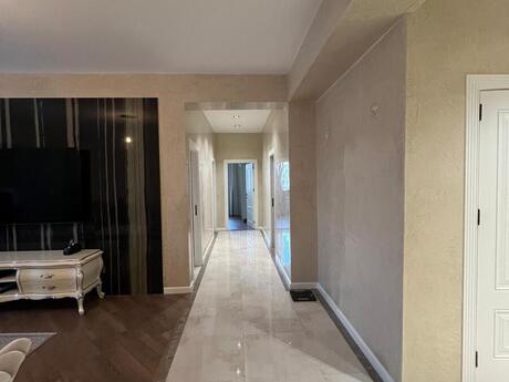 4-room apartment, 150 m², Nəsimi: 525 000 ₼ 2