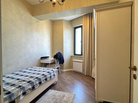 4-room apartment, 150 m², Nəsimi: 525 000 ₼ 4