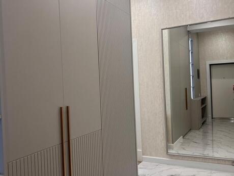 3 otaqlı yeni tikili - Nardaran q. - 82 m²