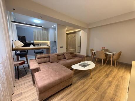 Объявление №6173312 - Баку, пос. Аг шехер, 2-комн., 90 м², 5/7 этаж