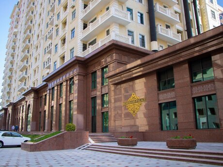 Elan №6173370 - Bakı, Elmlər Akademiyası m., 2 otaqlı, 88 m², 3/16 mərtəbə