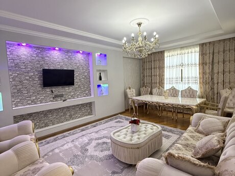 Elan №6173434 - Bakı, Köhnə Günəşli q., 3 otaqlı, 116 m², 11/18 mərtəbə