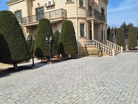 Elan №6173614 - Bakı, Novxanı q., 7 otaqlı, 400 m²