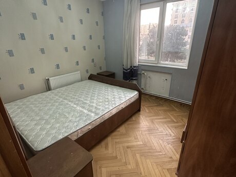 3 otaqlı köhnə tikili - Gənclik m. - 90 m²