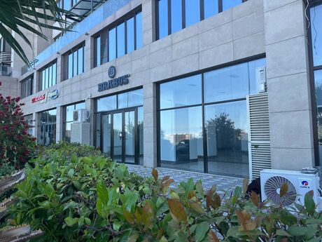 Obyekt - Nizami m. - 220 m²