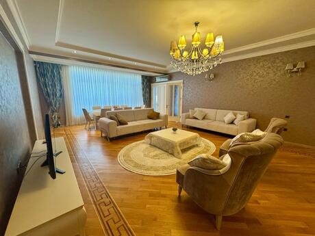 4-room apartment for rent, 170 m², Nəriman Nərimanov: 1 300 ₼/mo 4