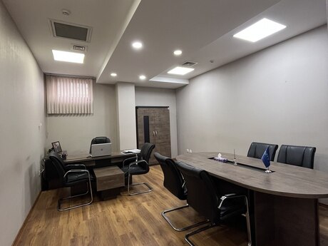 Elan №6173753 - Bakı, İnşaatçılar m., 1200 m²