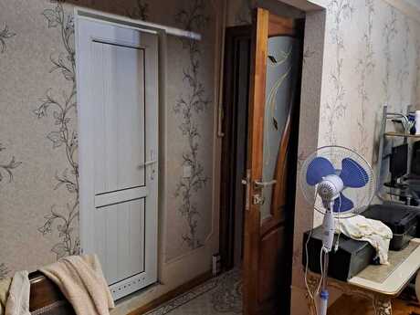 1 otaqlı köhnə tikili - Neftçilər m. - 35 m²