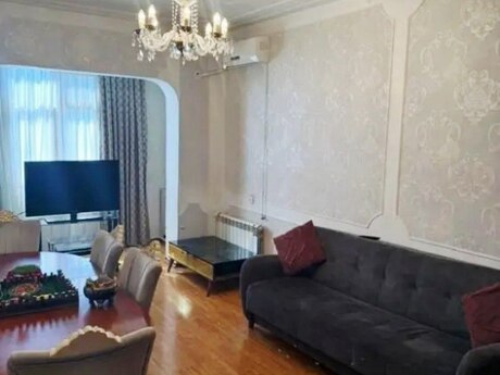 Объявление №6174152 - Баку, Наримановский  р., 4-комн., 110 м², 8/9 этаж