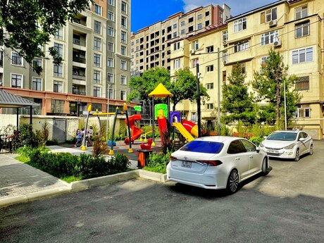 3 otaqlı köhnə tikili - Qara Qarayev m. - 75 m²
