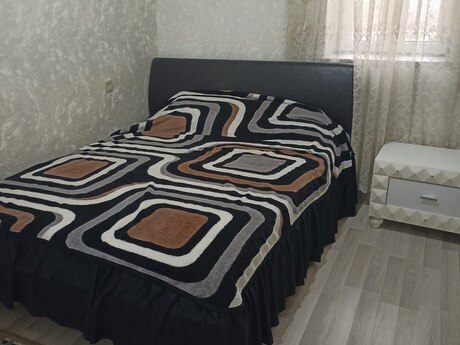 Elan №6174314 - Bakı, Səbail r., 2 otaqlı, 52 m², 2/2 mərtəbə