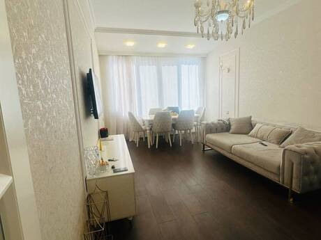 Объявление №6174363 - Баку, м. Ази Асланов, 3-комн., 105 м², 13/13 этаж