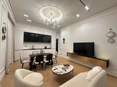 4-room apartment for rent, 130 m², Knightsbridge Residence White City: 2 999 ₼/mo 5